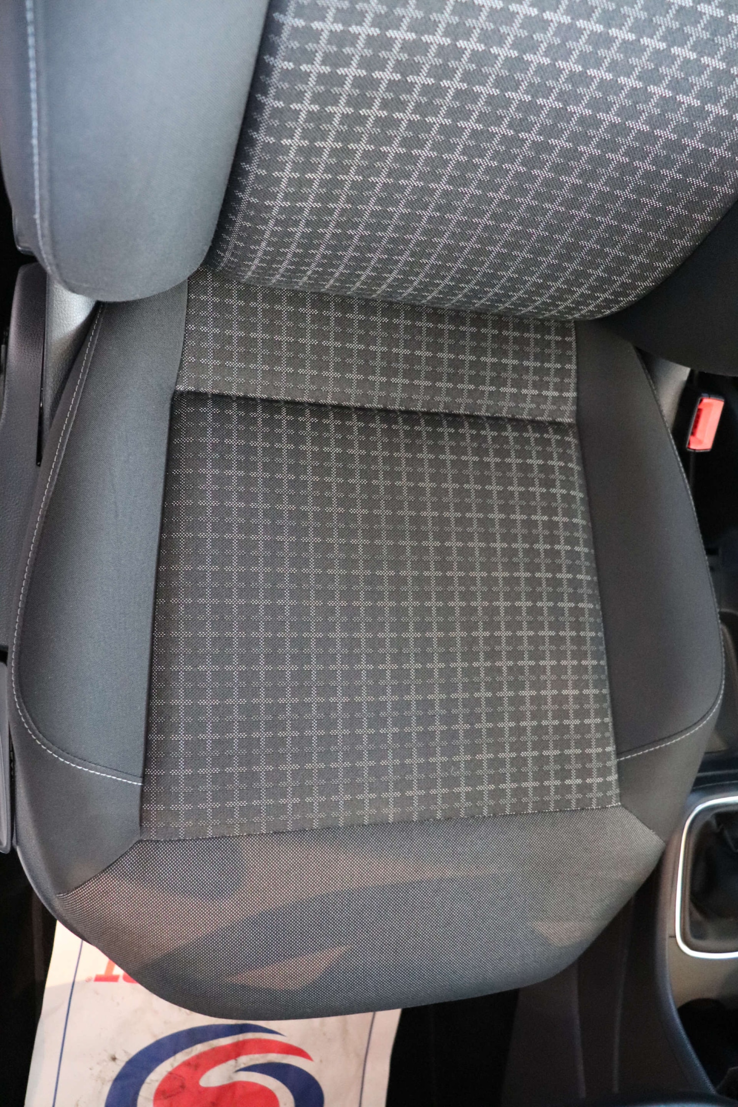 Used Volkswagen Polo 2015 for sale - 77276681: Photo 22