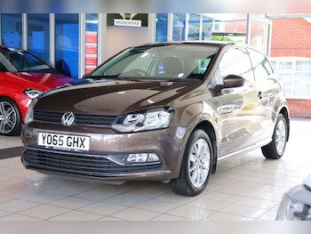 Used Volkswagen Polo 2015 for sale - 77276681: Photo