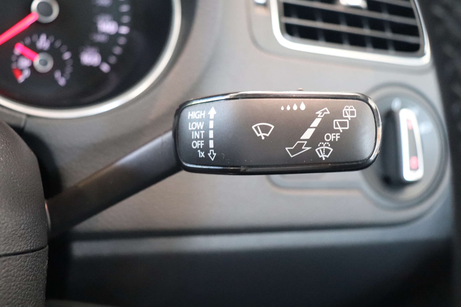 Used Volkswagen Polo 2015 for sale - 77276681: Photo 46