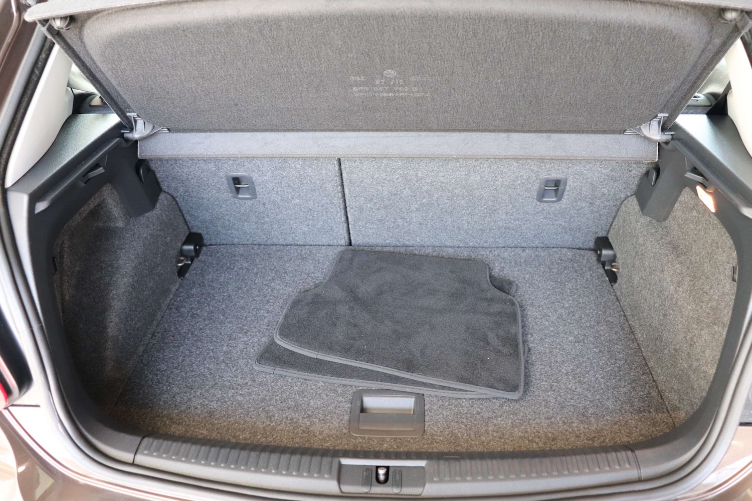 Used Volkswagen Polo 2015 for sale - 77276681: Photo 53