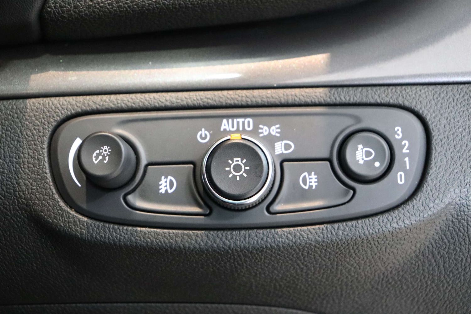 Used Vauxhall Mokka X 2018 for sale - 77022679: Photo 53