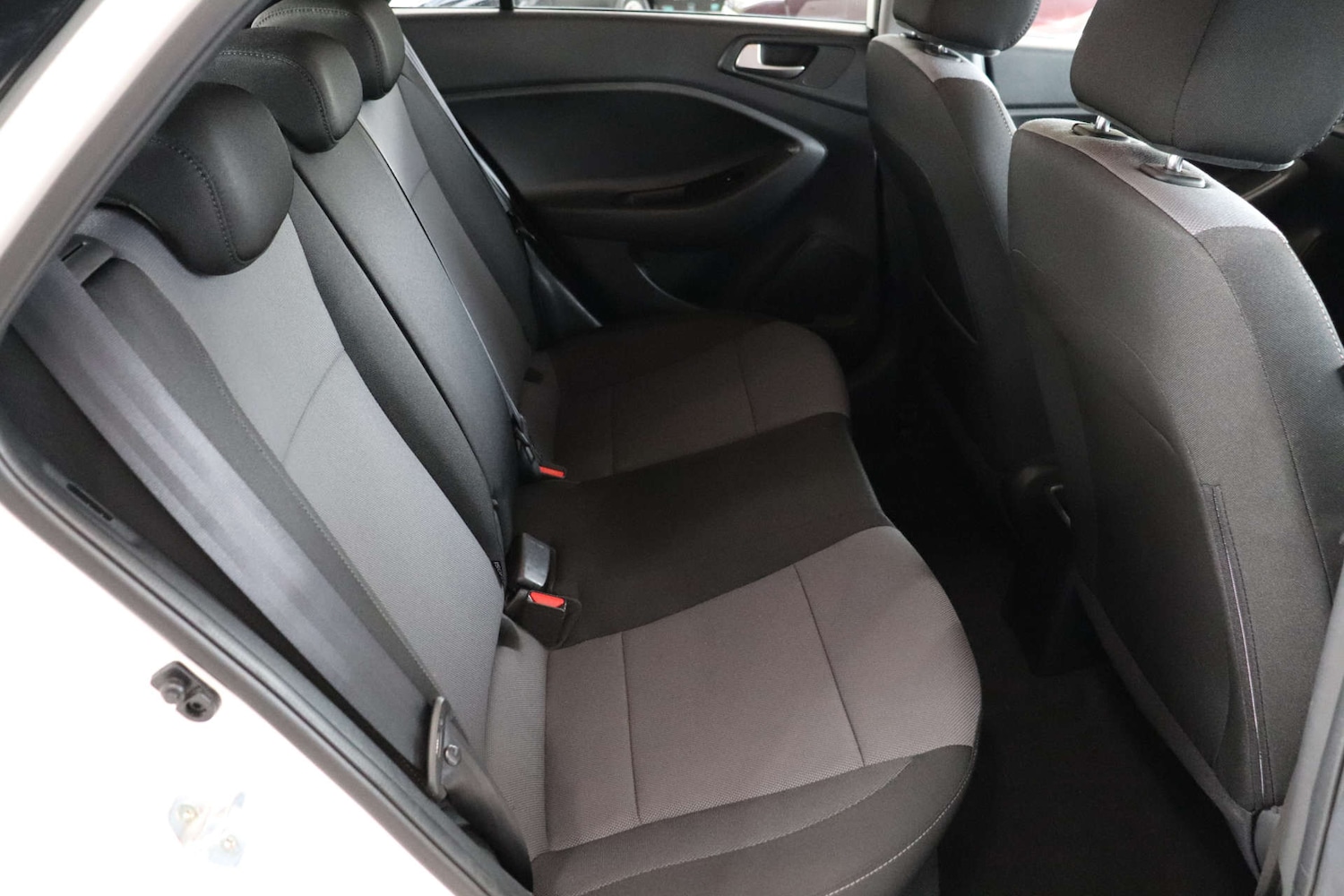 Used Hyundai i20 2019 for sale - 75997770: Photo 25