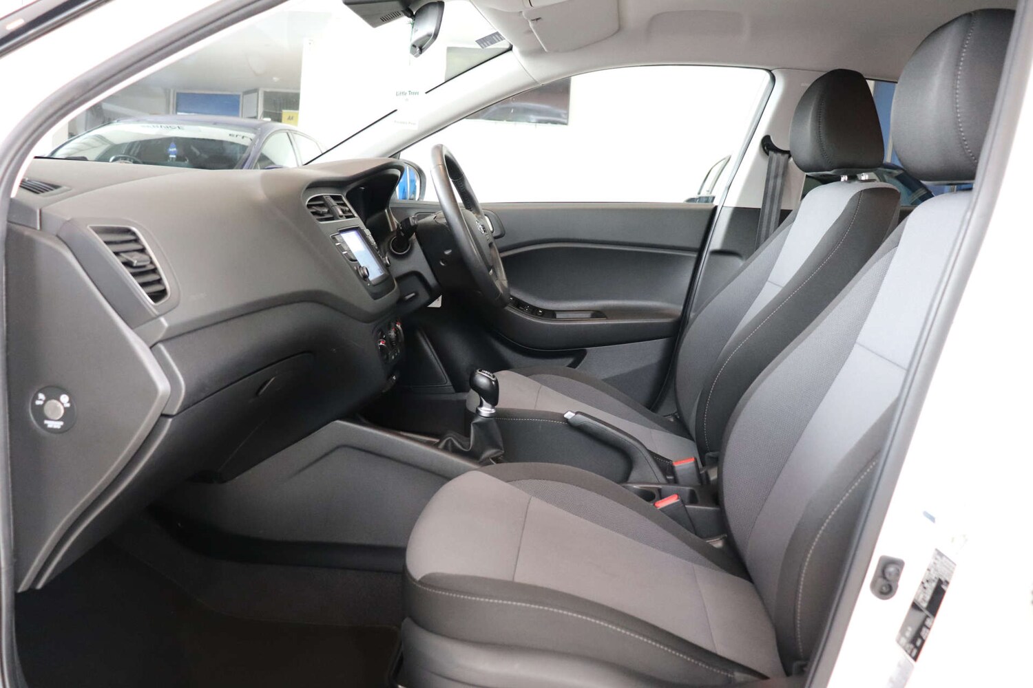 Used Hyundai i20 2019 for sale - 75997770: Photo 34
