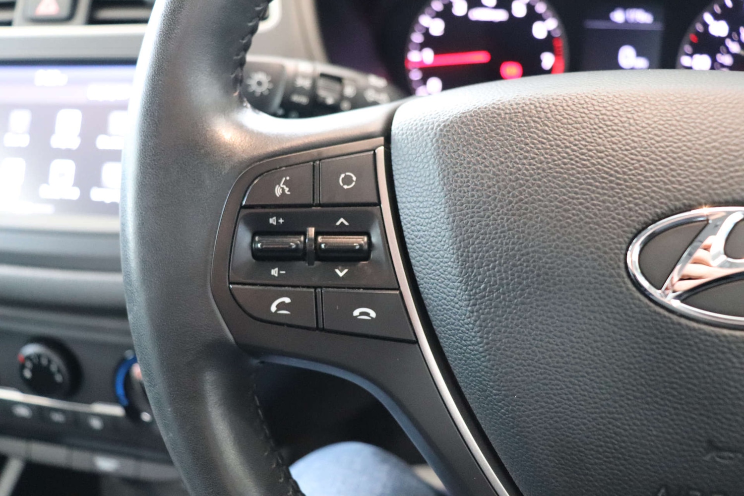 Used Hyundai i20 2019 for sale - 75997770: Photo 50