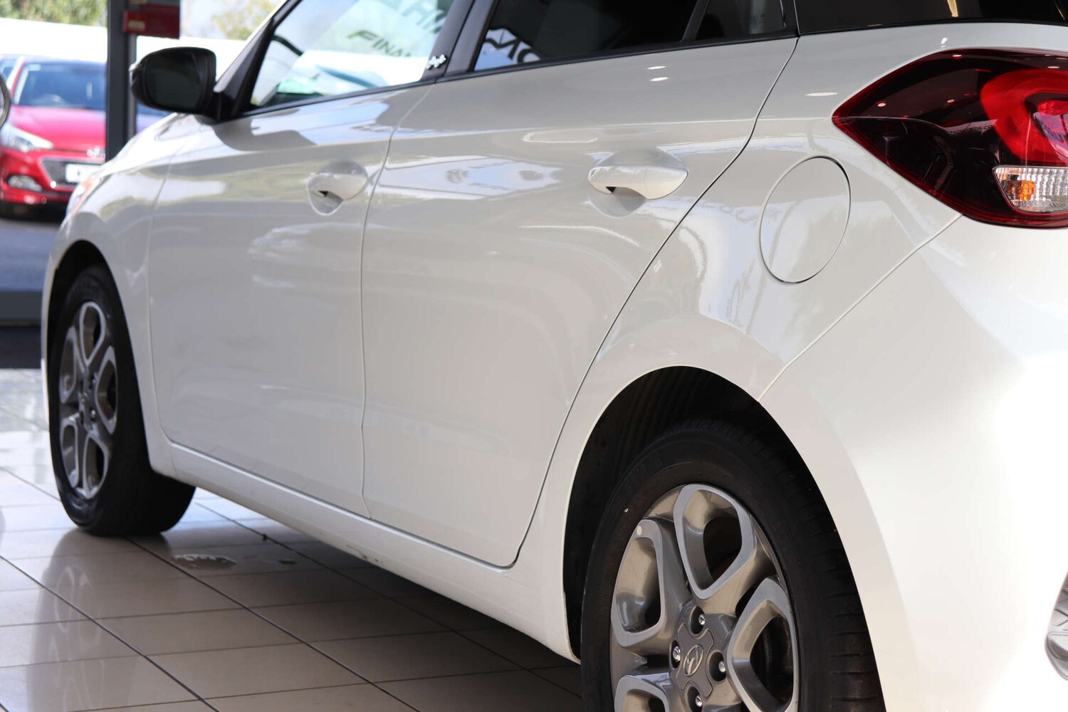 Used Hyundai i20 2019 for sale - 75997770: Photo 76