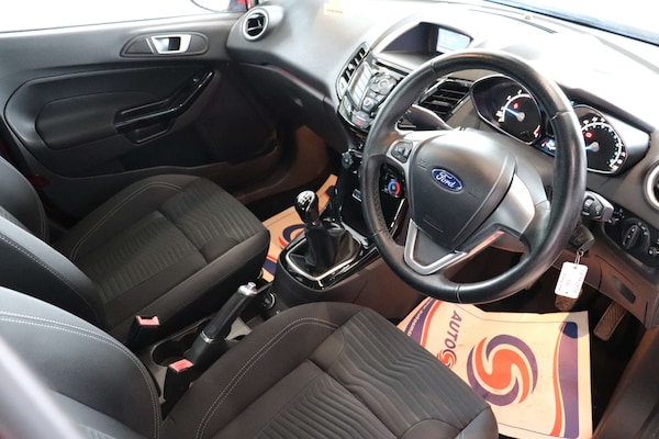 Used Ford Fiesta 2015 for sale - 75528420: Photo 17