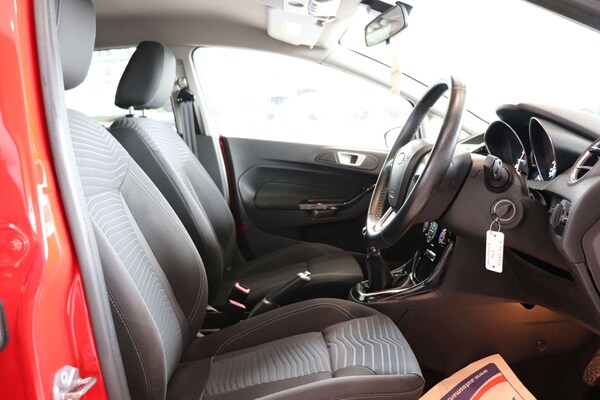 Used Ford Fiesta 2015 for sale - 75528420: Photo 19