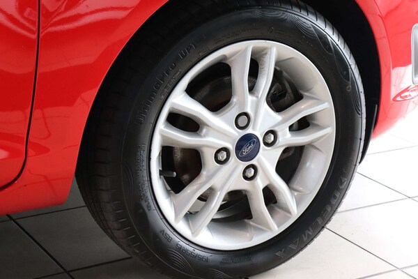 Used Ford Fiesta 2015 for sale - 75528420: Photo 83