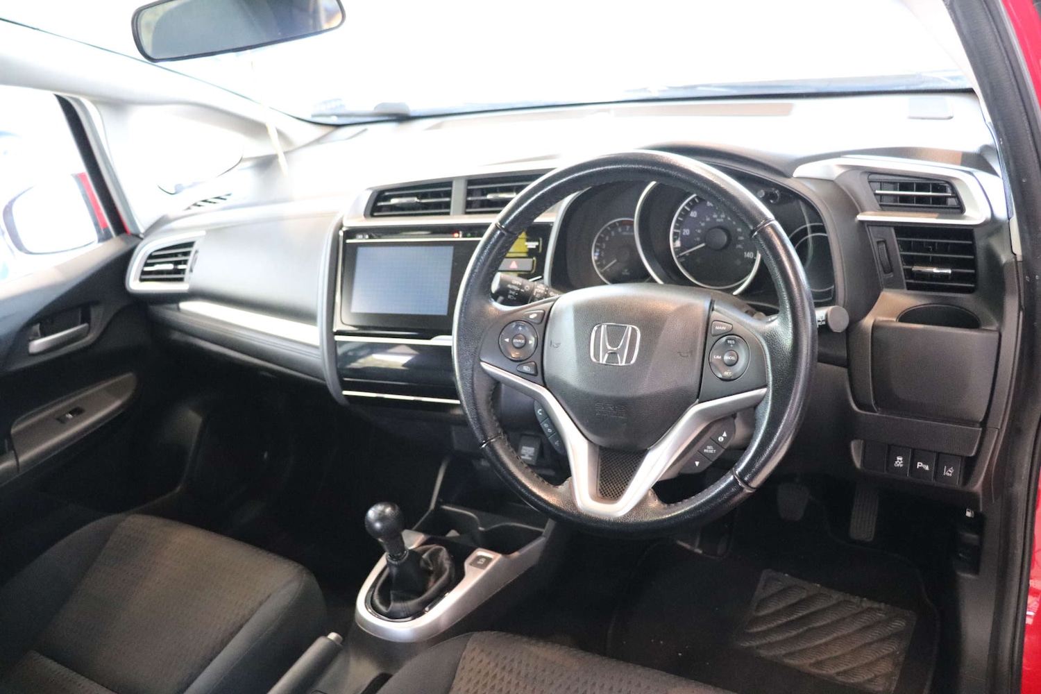 Used Honda Jazz 2018 for sale - 76115759: Photo 17