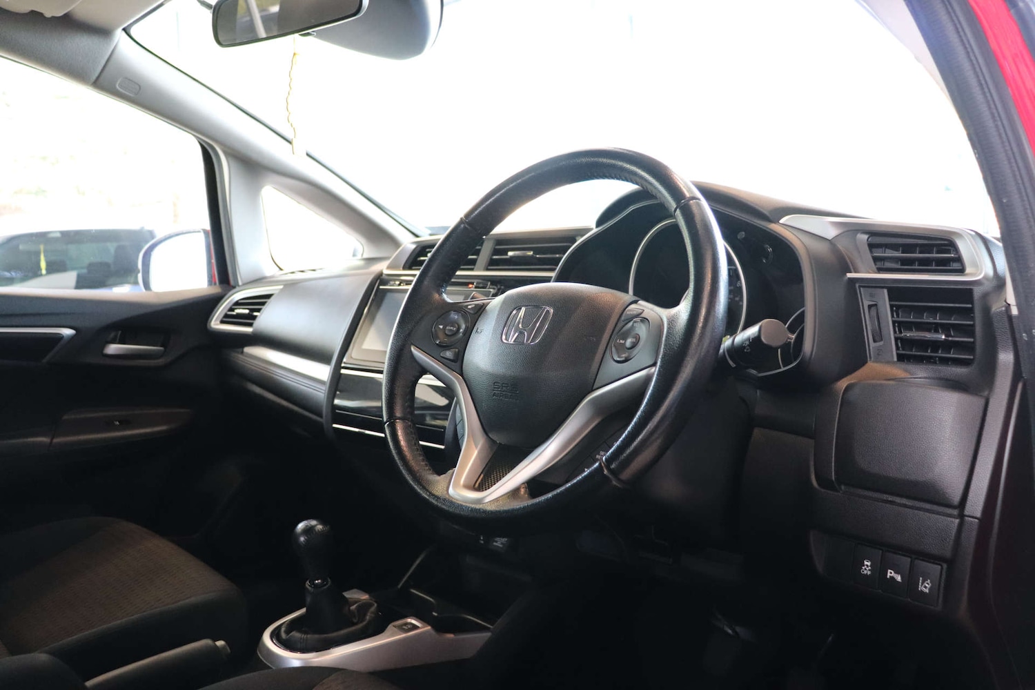 Used Honda Jazz 2018 for sale - 76115759: Photo 18