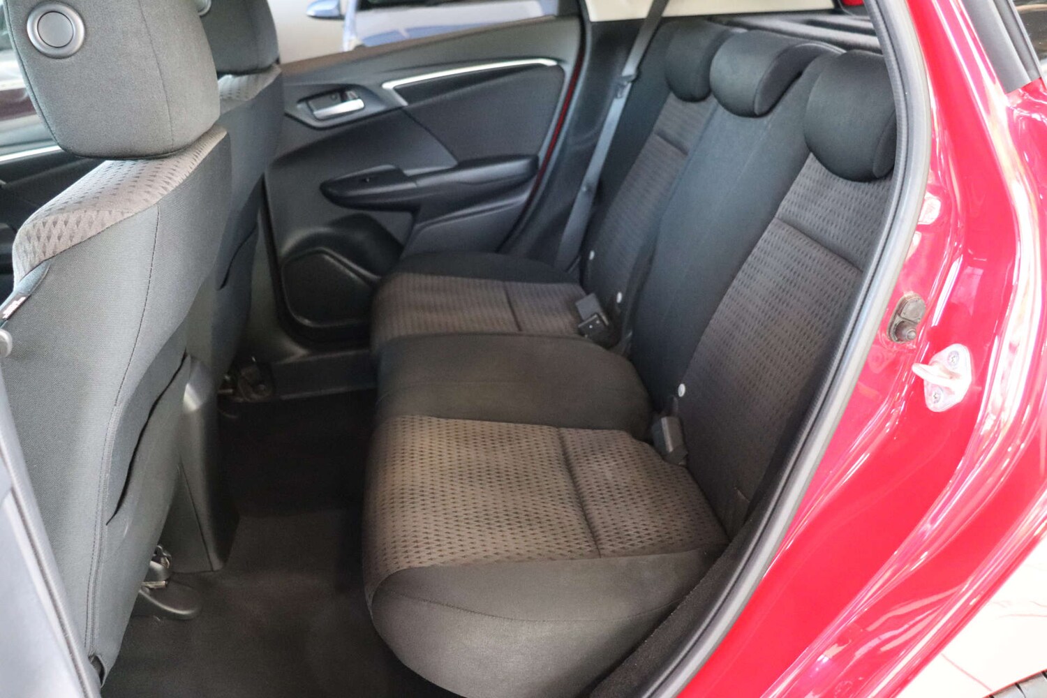 Used Honda Jazz 2018 for sale - 76115759: Photo 38