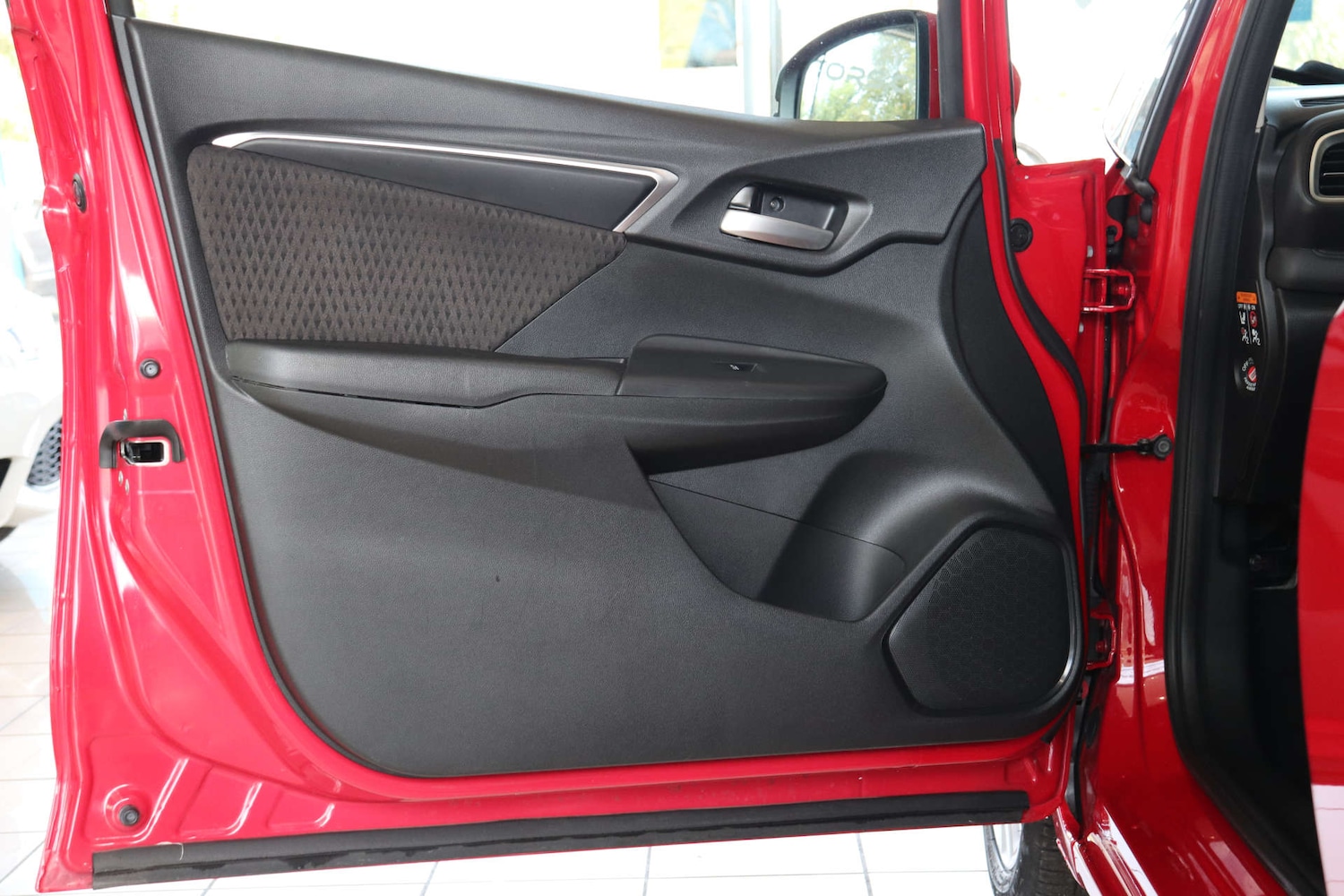 Used Honda Jazz 2018 for sale - 76115759: Photo 55
