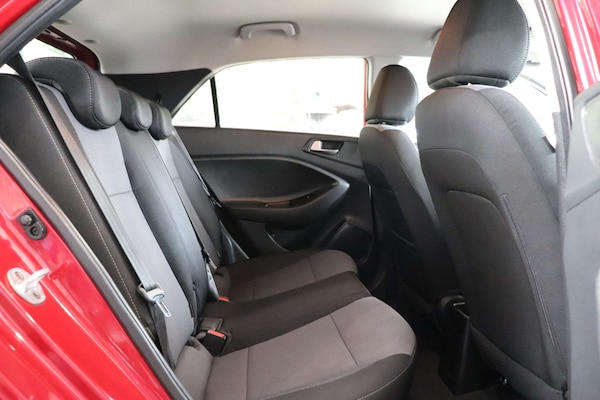 Used Hyundai i20 2017 for sale - 76220624: Photo 26