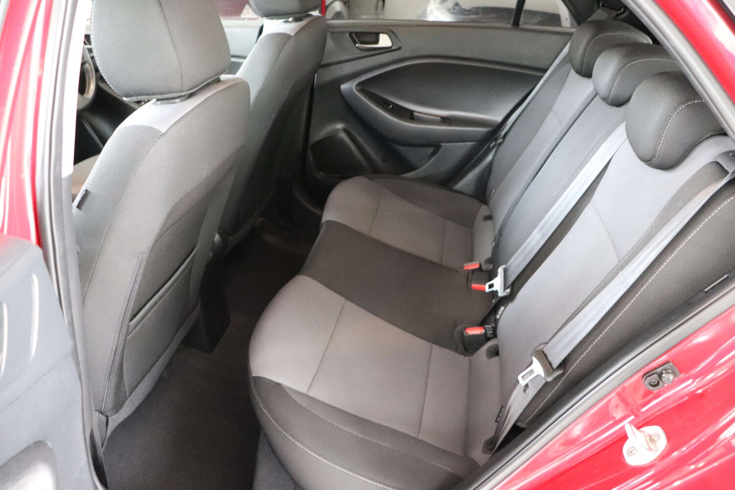 Used Hyundai i20 2017 for sale - 76220624: Photo 29