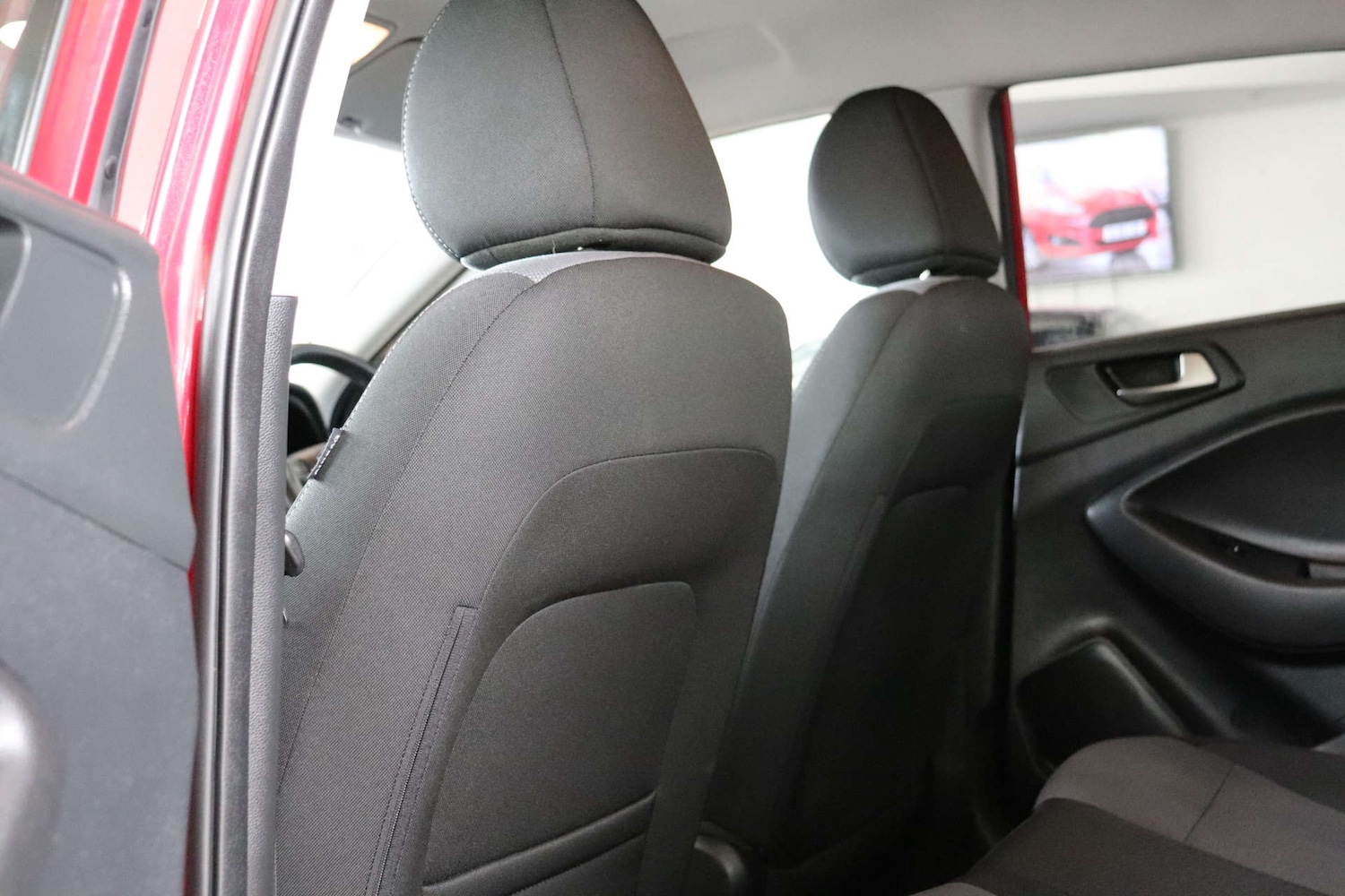 Used Hyundai i20 2017 for sale - 76220624: Photo 31