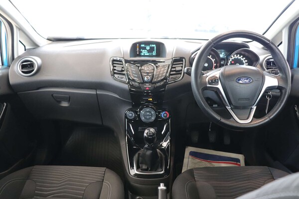Used Ford Fiesta 2015 for sale - 76105297: Photo 14
