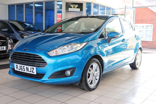 Used Ford Fiesta 2015 for sale - 76105297: Photo 2