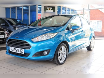 Used Ford Fiesta 2015 for sale - 76105297: Photo 2