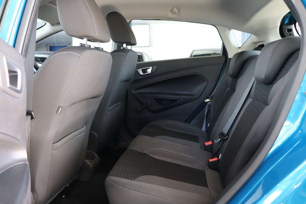 Used Ford Fiesta 2015 for sale - 76105297: Photo 30