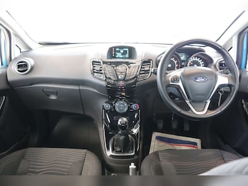 Used Ford Fiesta 2015 for sale - 76105297: Photo 3