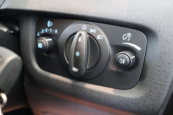 Used Ford Fiesta 2015 for sale - 76105297: Photo 51