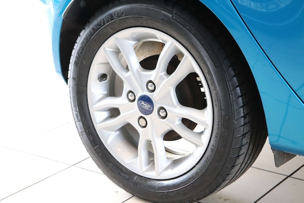 Used Ford Fiesta 2015 for sale - 76105297: Photo 85
