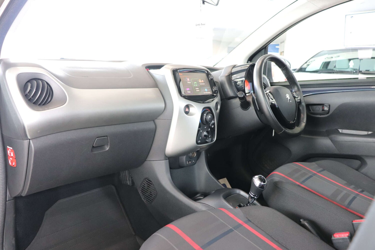 Used Peugeot 108 2015 for sale - 76005222: Photo 35
