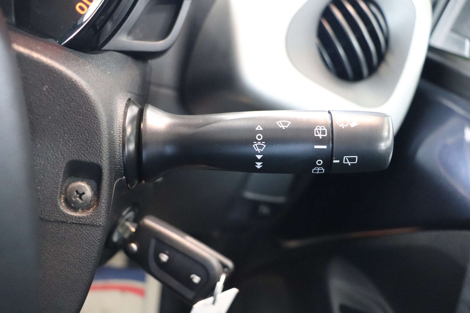 Used Peugeot 108 2015 for sale - 76005222: Photo 49