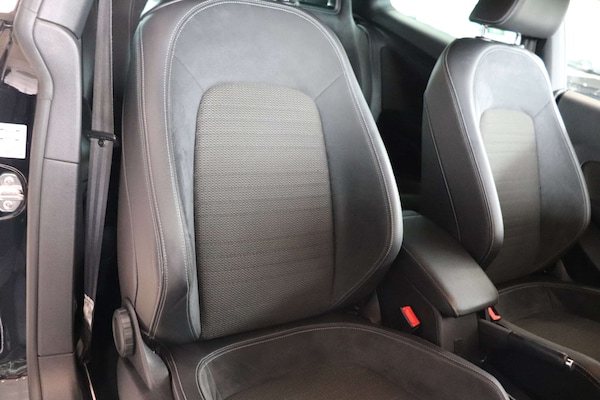 Used Volkswagen Scirocco 2015 for sale - 76291004: Photo 23