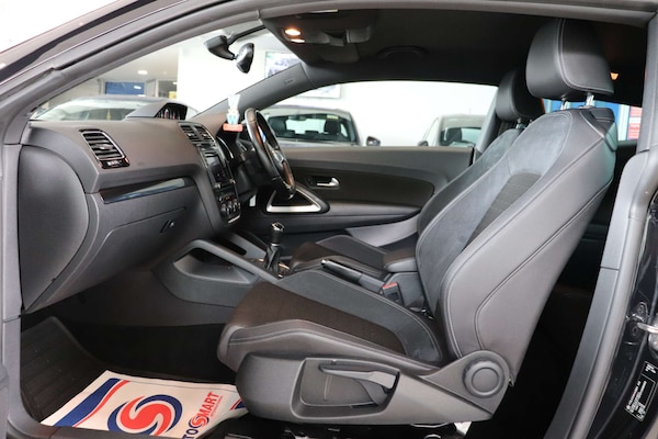 Used Volkswagen Scirocco 2015 for sale - 76291004: Photo 32