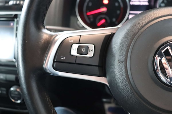 Used Volkswagen Scirocco 2015 for sale - 76291004: Photo 47