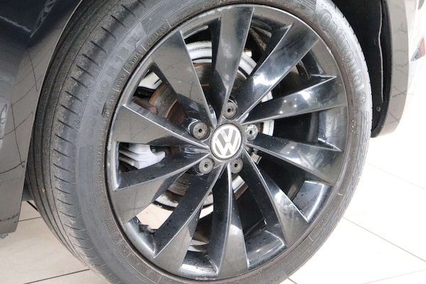 Used Volkswagen Scirocco 2015 for sale - 76291004: Photo 85