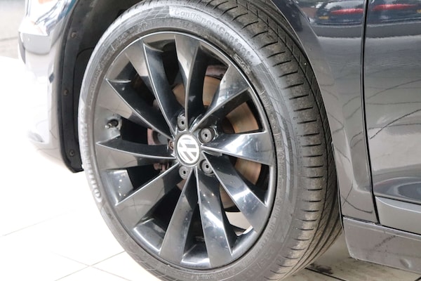 Used Volkswagen Scirocco 2015 for sale - 76291004: Photo 86