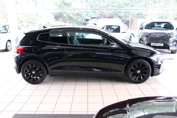 Used Volkswagen Scirocco 2015 for sale - 76291004: Photo 9