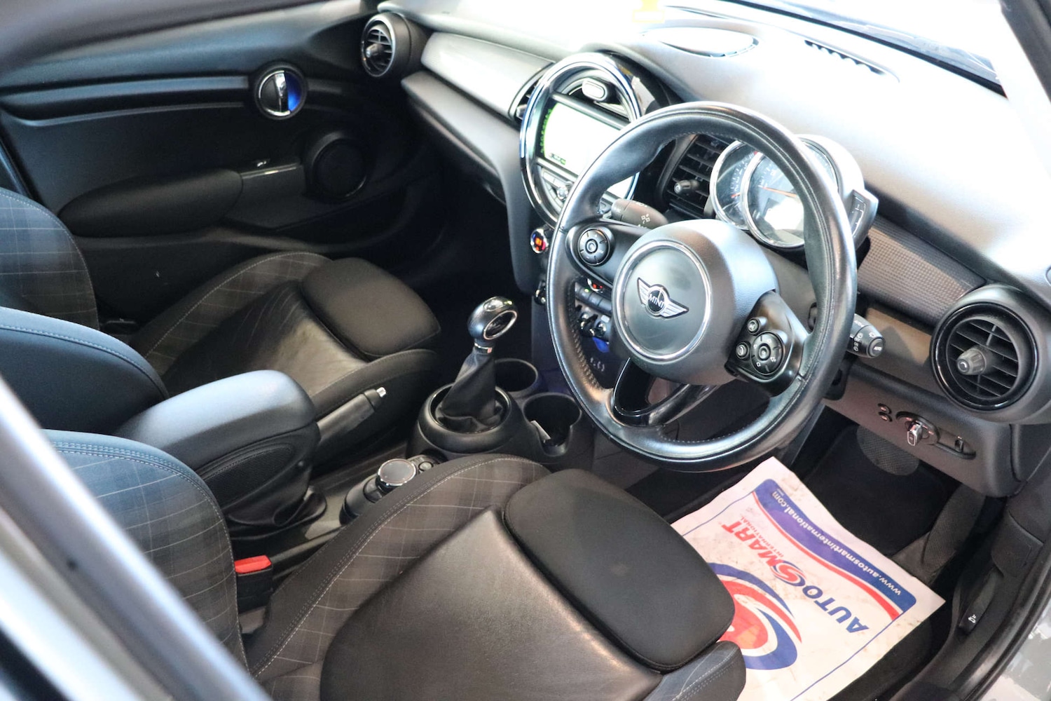 Used MINI Hatch 2018 for sale - 76625866: Photo 17