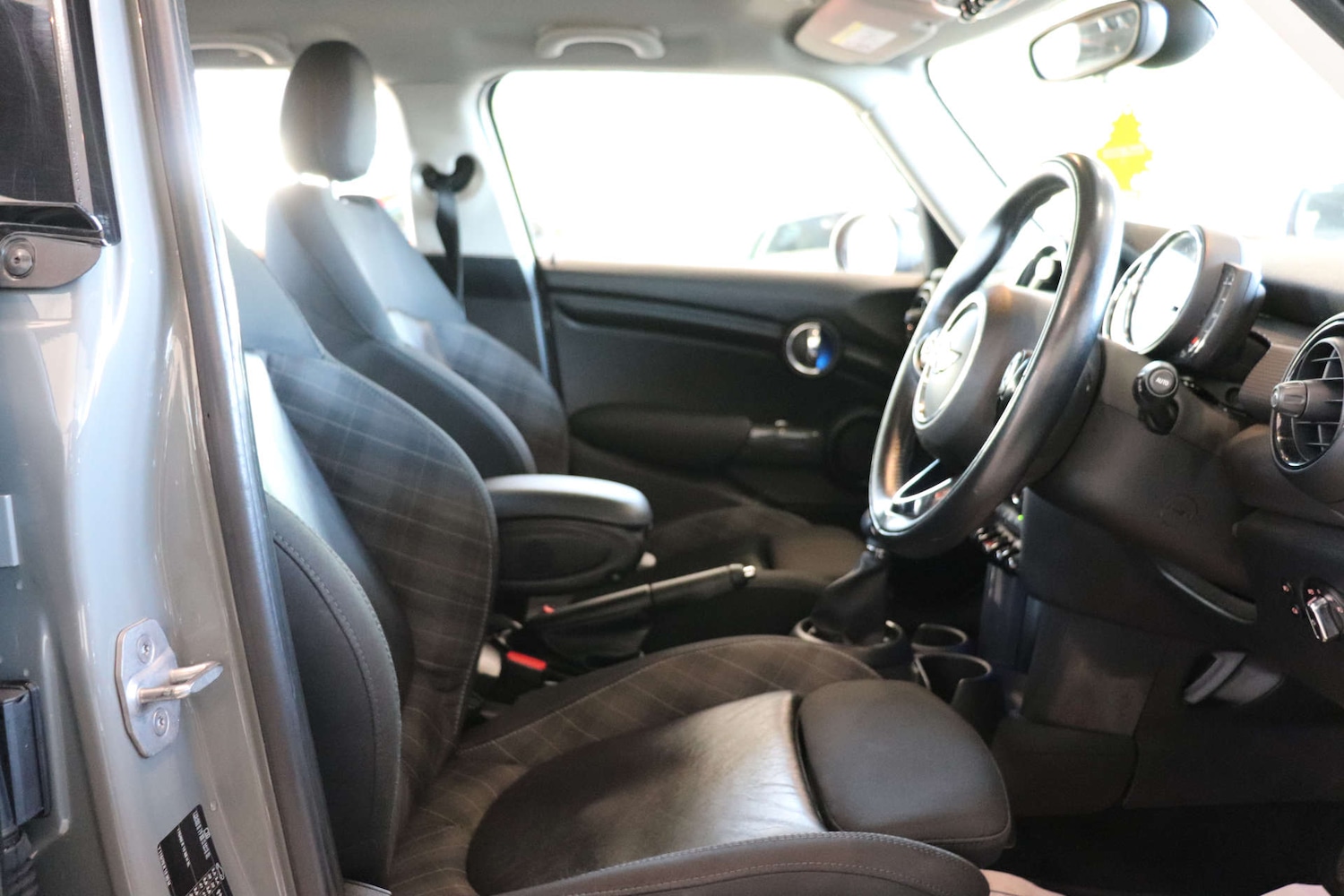 Used MINI Hatch 2018 for sale - 76625866: Photo 19