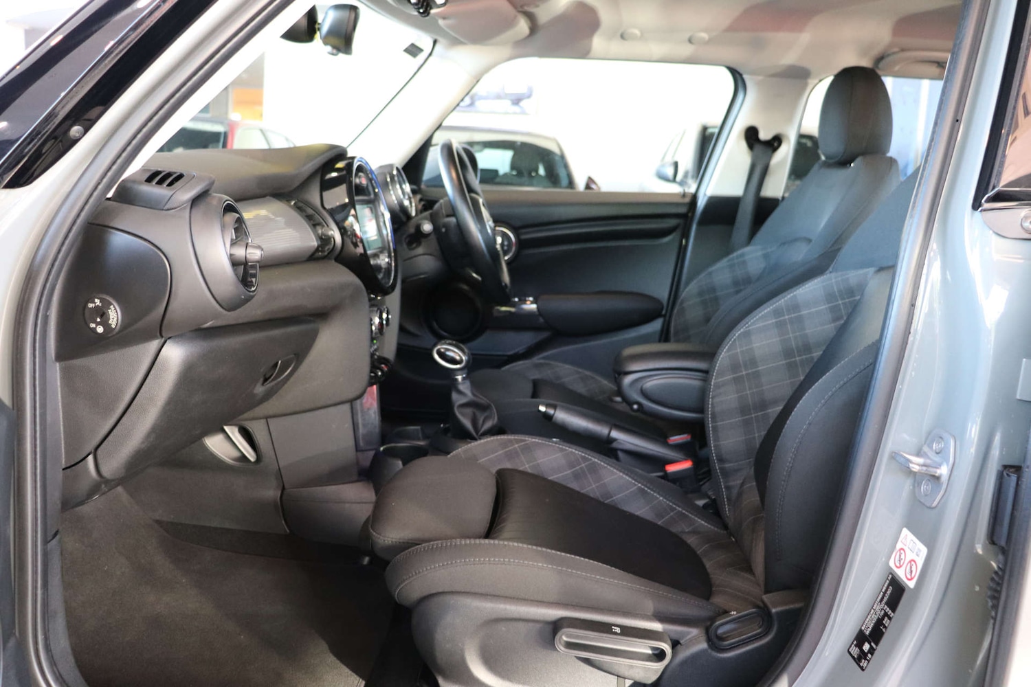 Used MINI Hatch 2018 for sale - 76625866: Photo 35