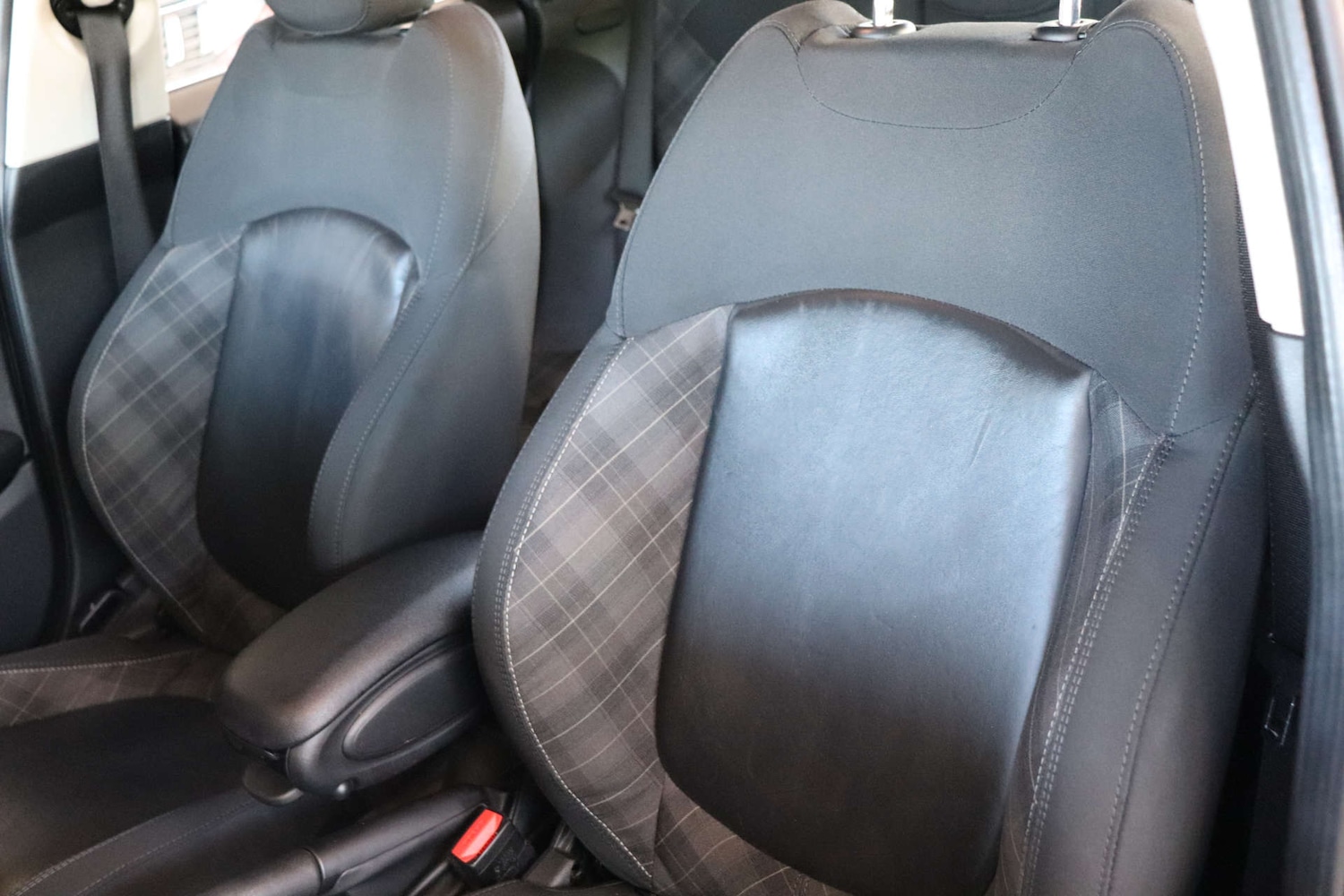 Used MINI Hatch 2018 for sale - 76625866: Photo 40