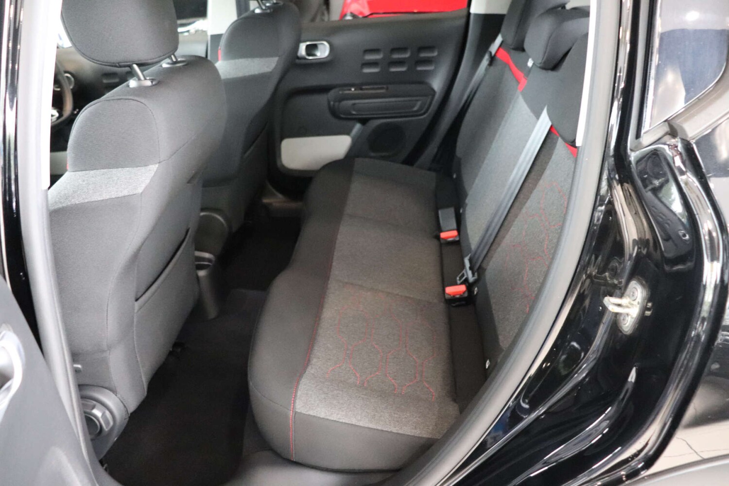 Vehicle 29