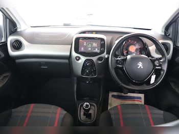 Used Peugeot 108 2015 for sale - 75920603: Photo