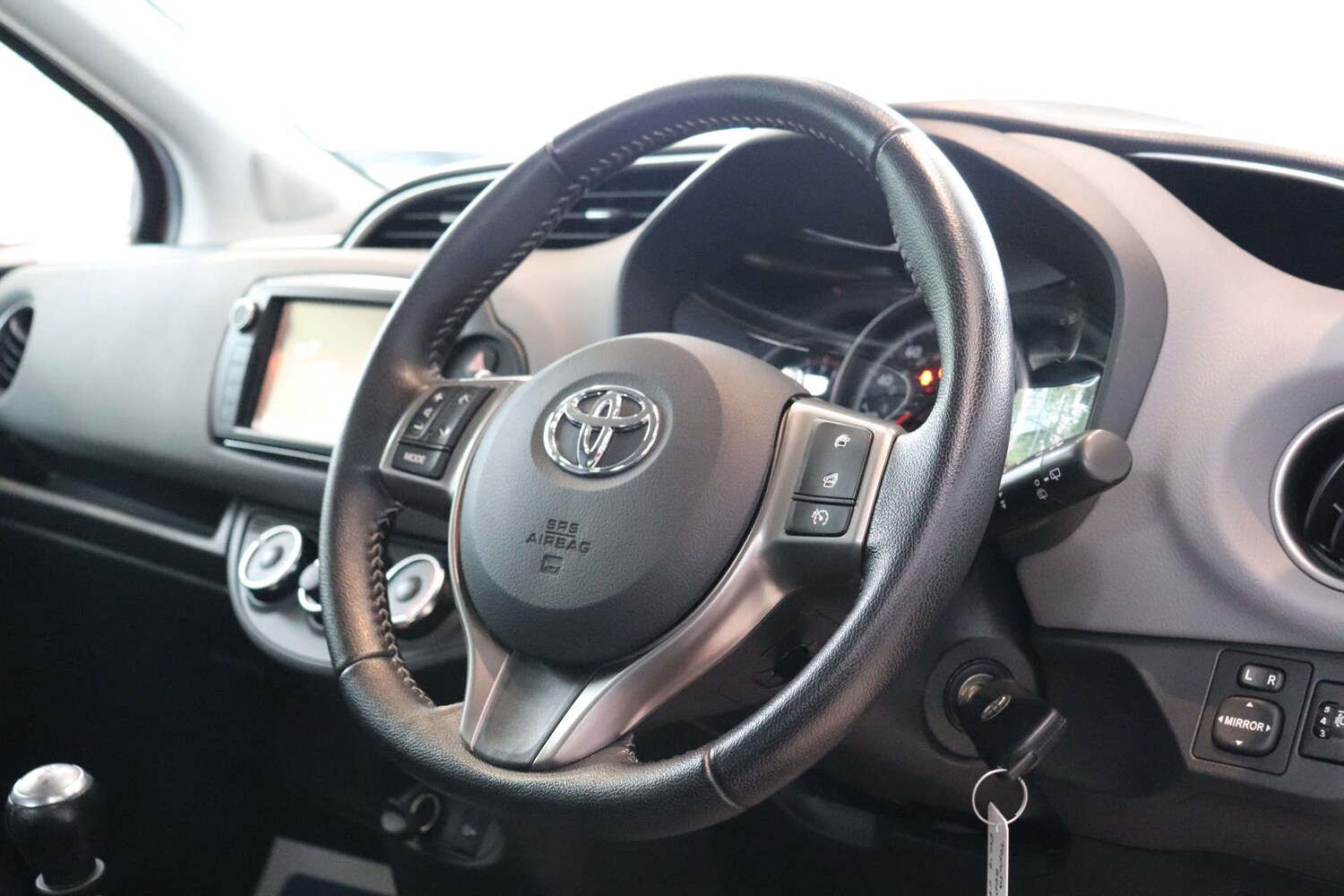 Used Toyota Yaris 2016 for sale - 76600835: Photo 21