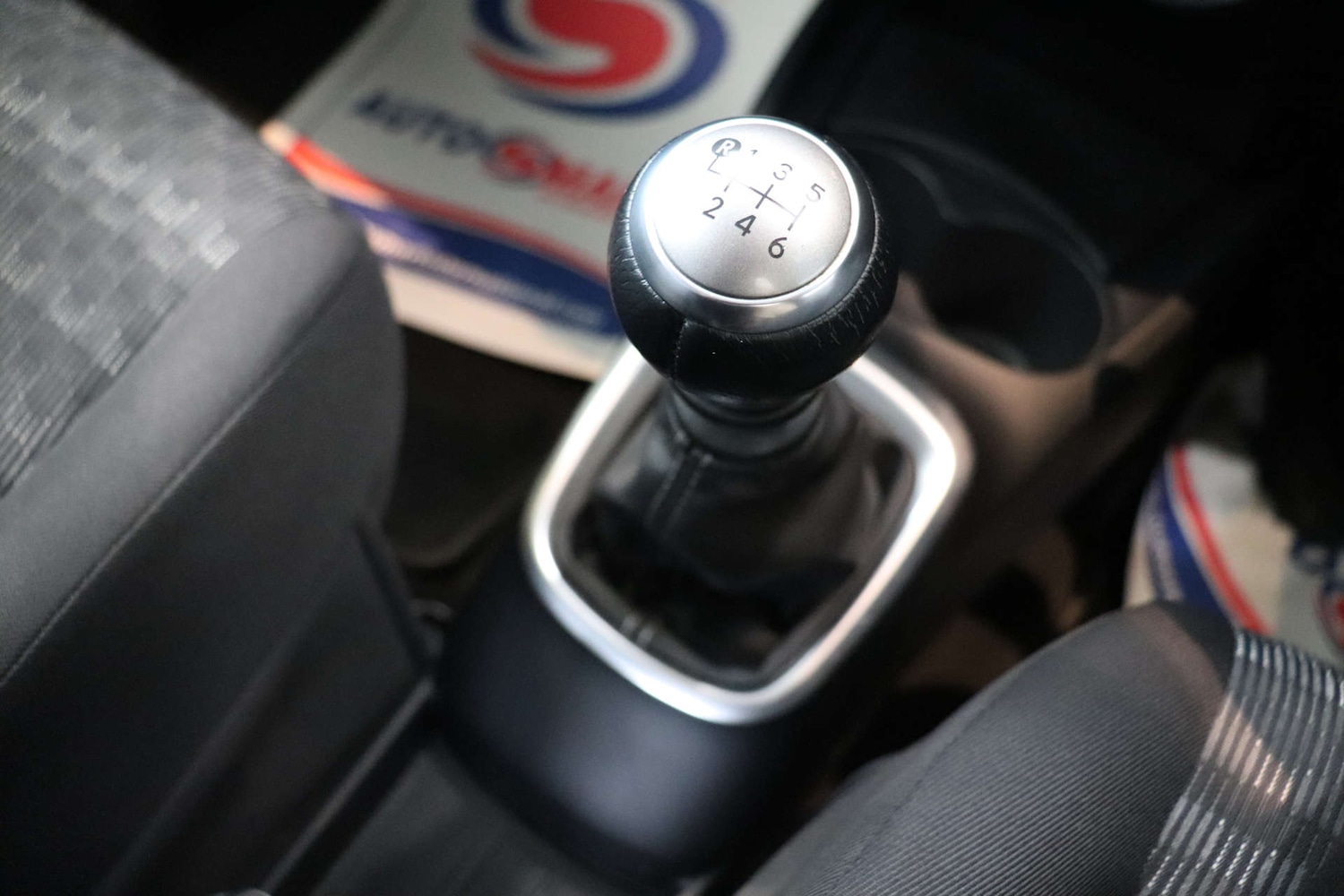 Used Toyota Yaris 2016 for sale - 76600835: Photo 45