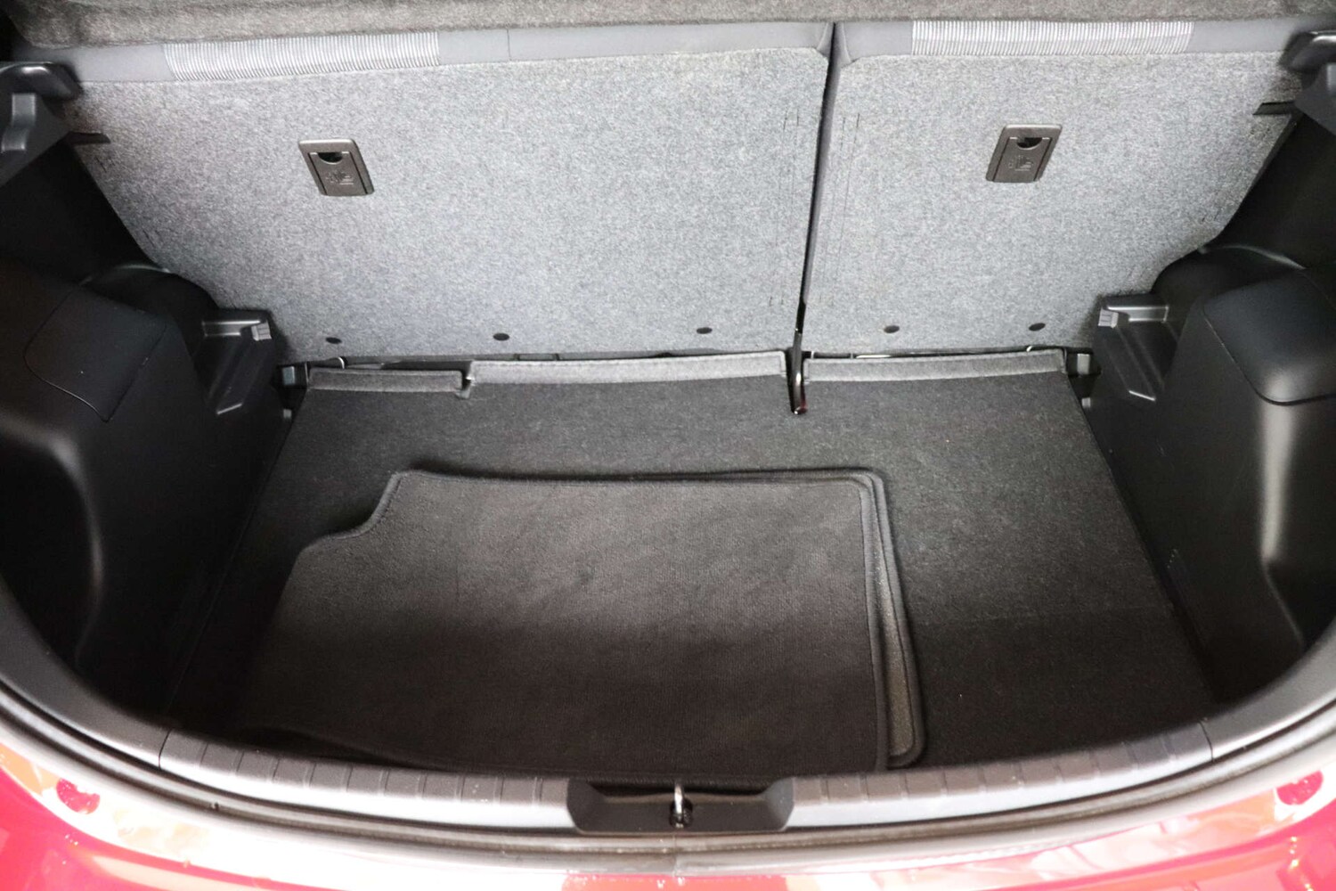 Used Toyota Yaris 2016 for sale - 76600835: Photo 58