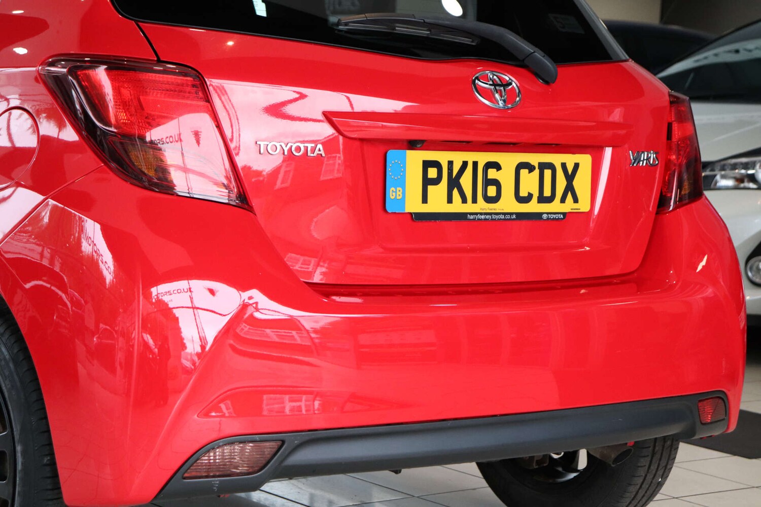 Used Toyota Yaris 2016 for sale - 76600835: Photo 75