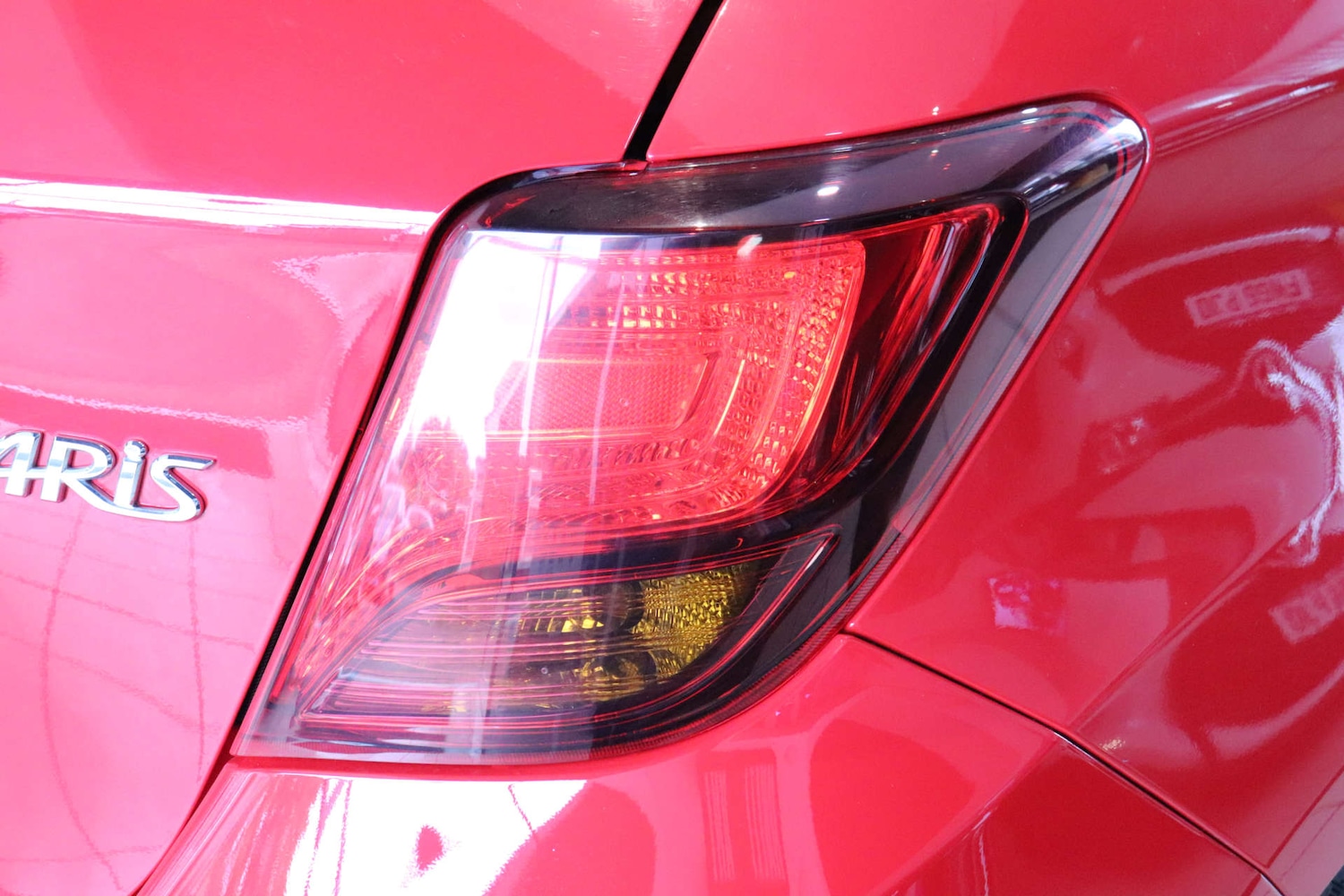 Used Toyota Yaris 2016 for sale - 76600835: Photo 76