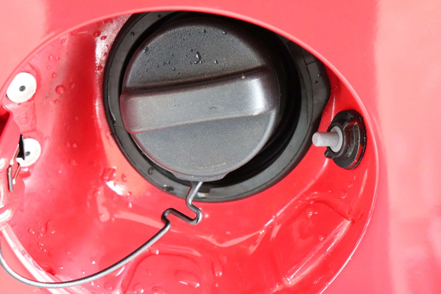 Used Toyota Yaris 2016 for sale - 76600835: Photo 85