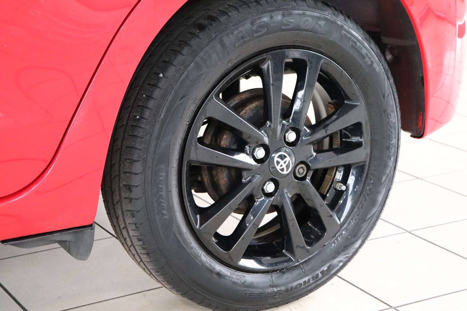 Used Toyota Yaris 2016 for sale - 76600835: Photo 89