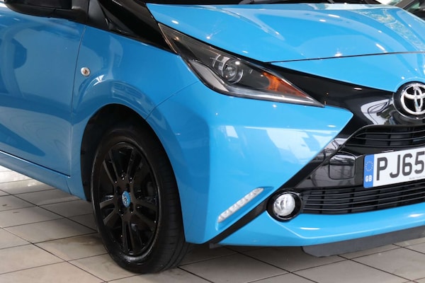 Used Toyota AYGO 2015 for sale - 72963003: Photo 61
