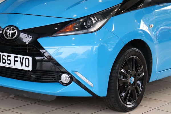 Used Toyota AYGO 2015 for sale - 72963003: Photo 64