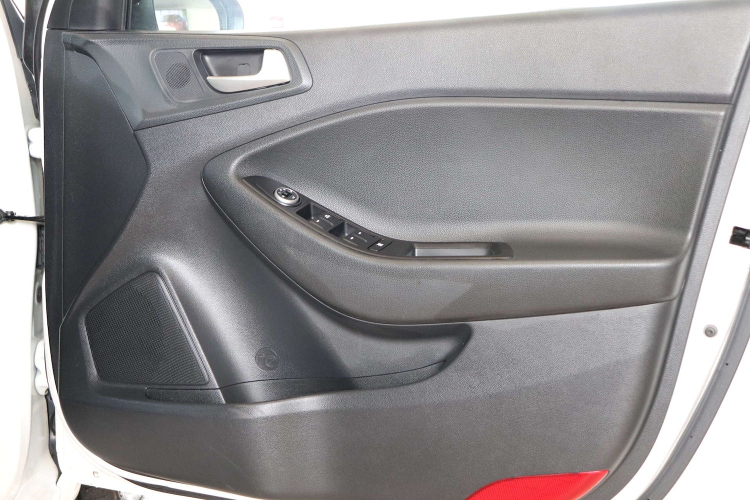 Used Hyundai i20 2020 for sale - 77313743: Photo 58